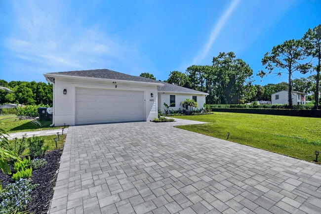 Building Photo - 18353 46th Ct N