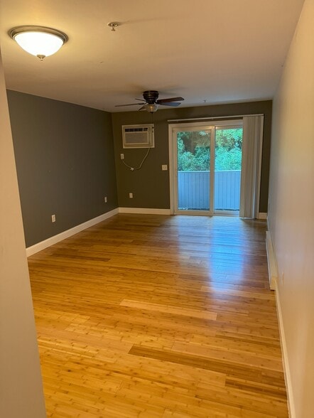 Building Photo - 92 Eastern Ave