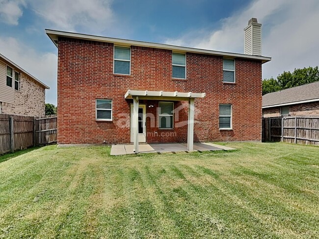 Building Photo - 16508 Jasmine Springs Dr