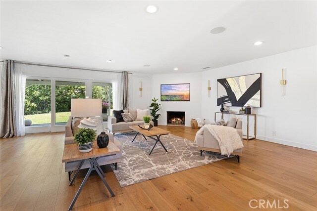 Building Photo - 7153 Helmsdale Cir