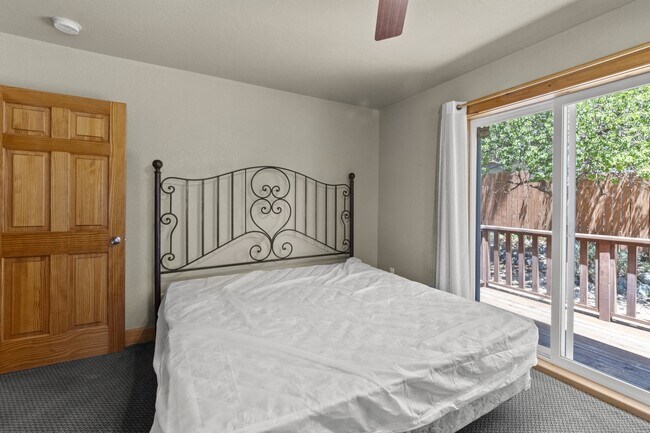 Building Photo - 307 Heath Dr