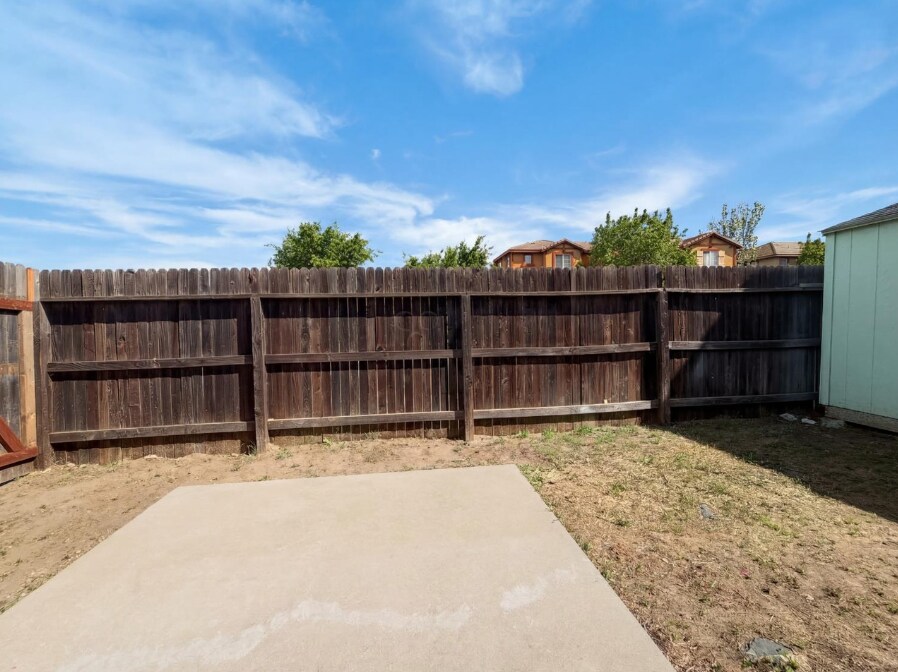 Building Photo - 400 Caravaggio Cir