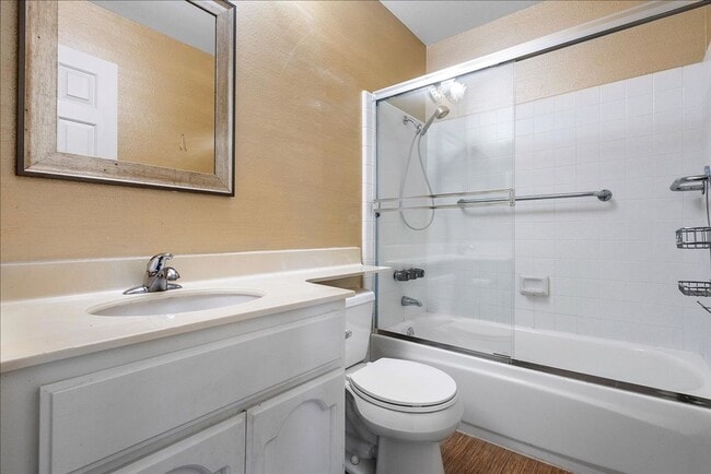 Building Photo - 229 Brighton Ct