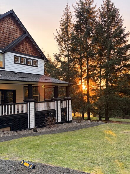 Building Photo - 6030 Fern Hill Rd