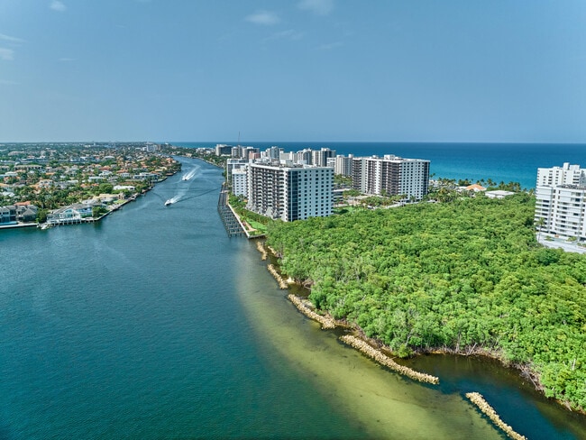 Building Photo - 3420 S Ocean Blvd