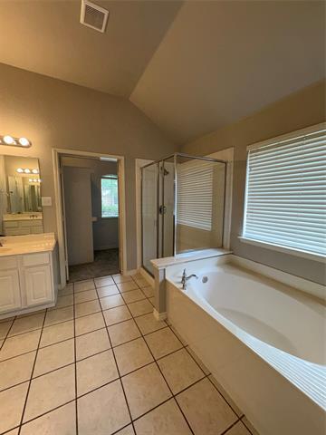 Building Photo - 1630 Warm Springs Dr