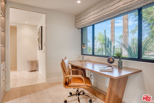 Building Photo - 70461 Boothill Rd