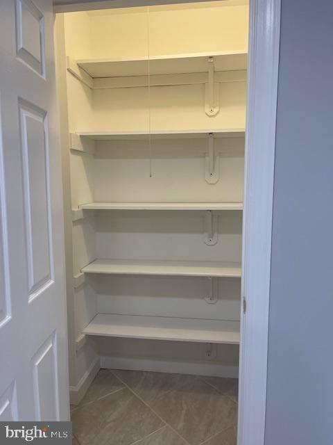 Building Photo - 817 Hastings Ct