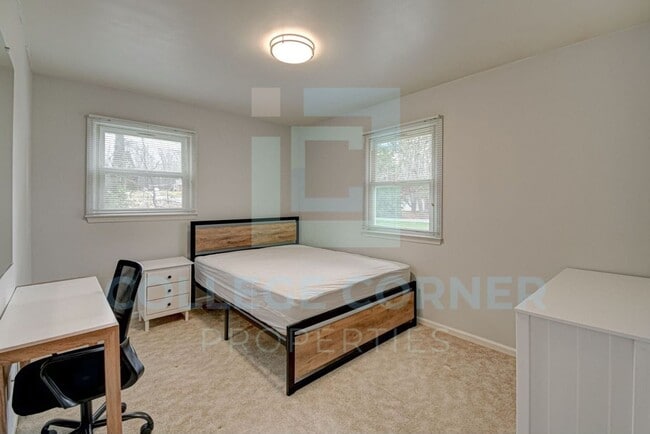 Building Photo - 695 YELLOWSTON LANE  AVAILABLE 6/1/2026  F...