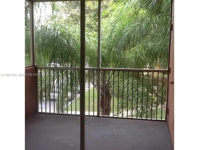 Building Photo - 8353 Lake Dr