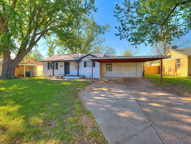 Building Photo - 1108 Mallard Dr