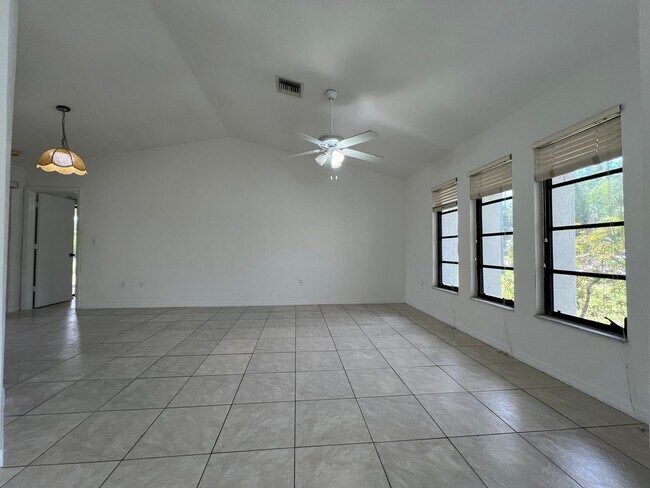 Building Photo - $1,650 ** ANNUAL ** Available 5/1/26 - Newly Renovated ** 3/2 Single Family Home (Deep Creek)