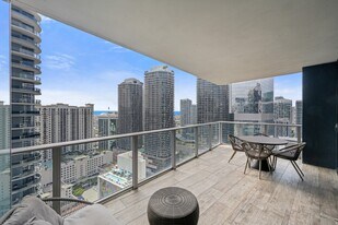Building Photo - 1010 Brickell Ave
