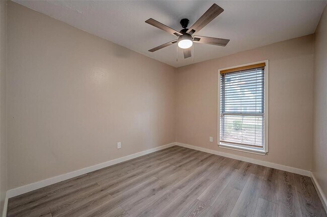 Building Photo - 21107 Northern Colony Ct