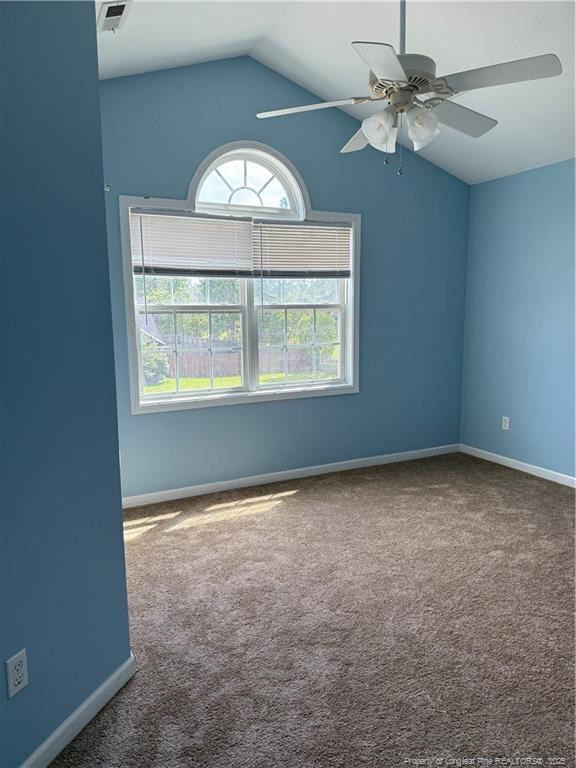 Building Photo - 2104 St Nicholas Dr