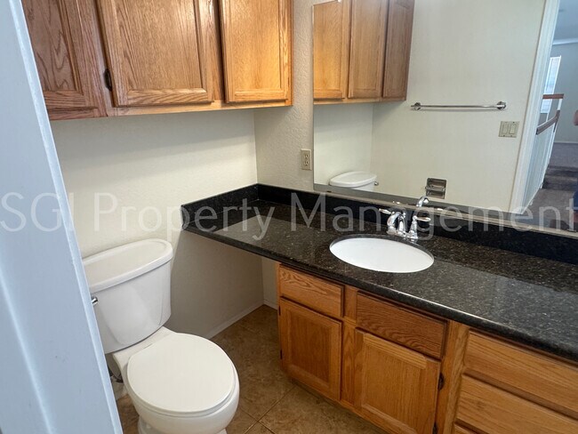 Building Photo - 1952 E Rosemonte Dr