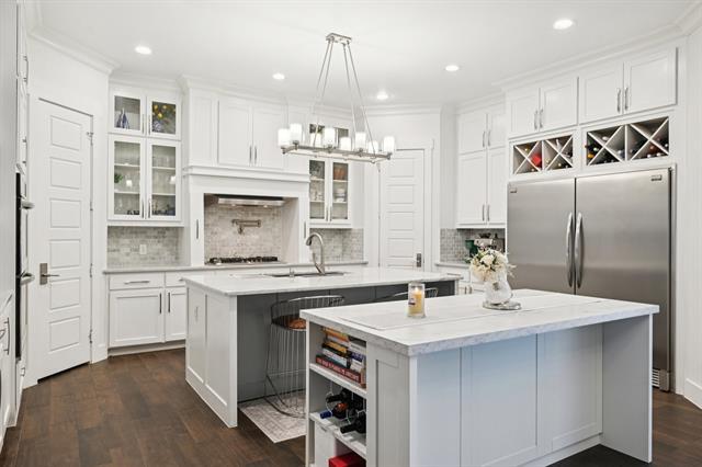 Building Photo - 1783 Canal St