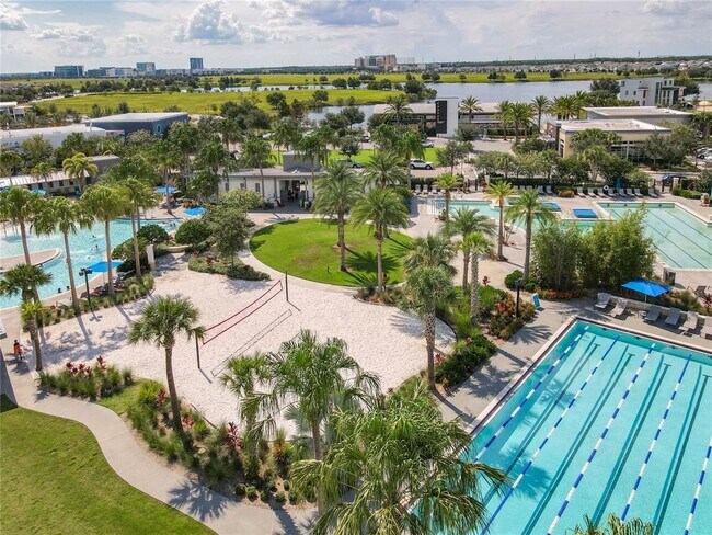 Building Photo - 13181 McMillan Dr