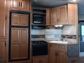 Building Photo - 379 Co Rd 3425