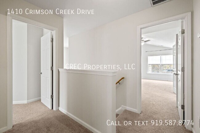 Building Photo - 1410 Crimson Creek Dr