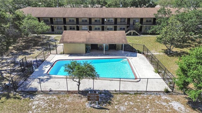 Building Photo - 2501 Harn Blvd