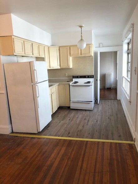Kitchen - 246 Delaware Ave