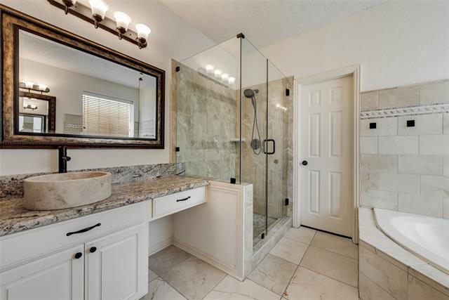 Building Photo - 3532 Dripping Springs Dr