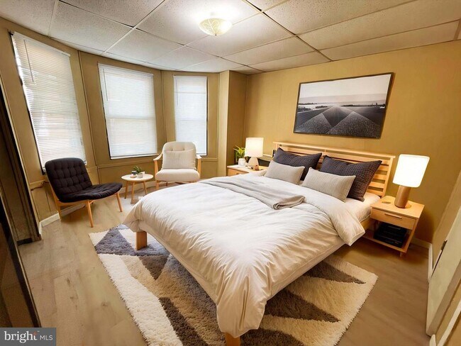 Building Photo - 3244 E St