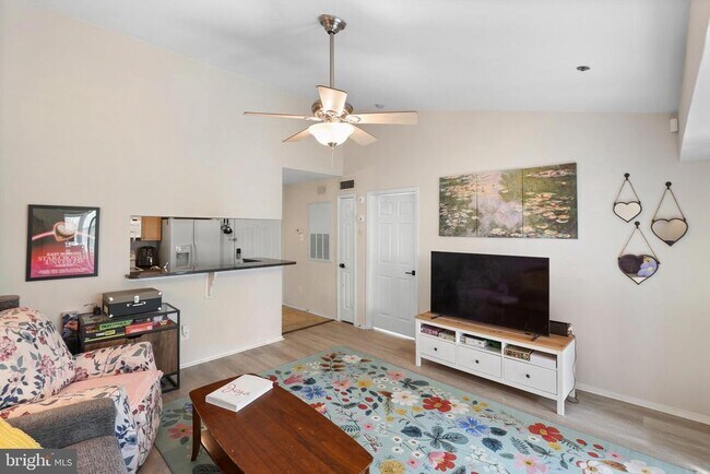 Building Photo - 3313 Wyndham Cir