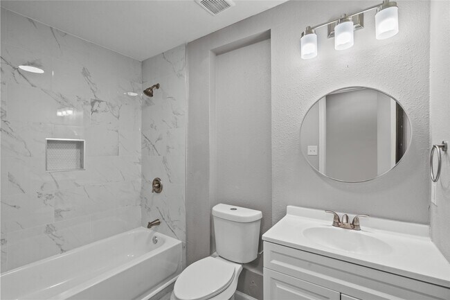 Building Photo - 20575 Kings Rd