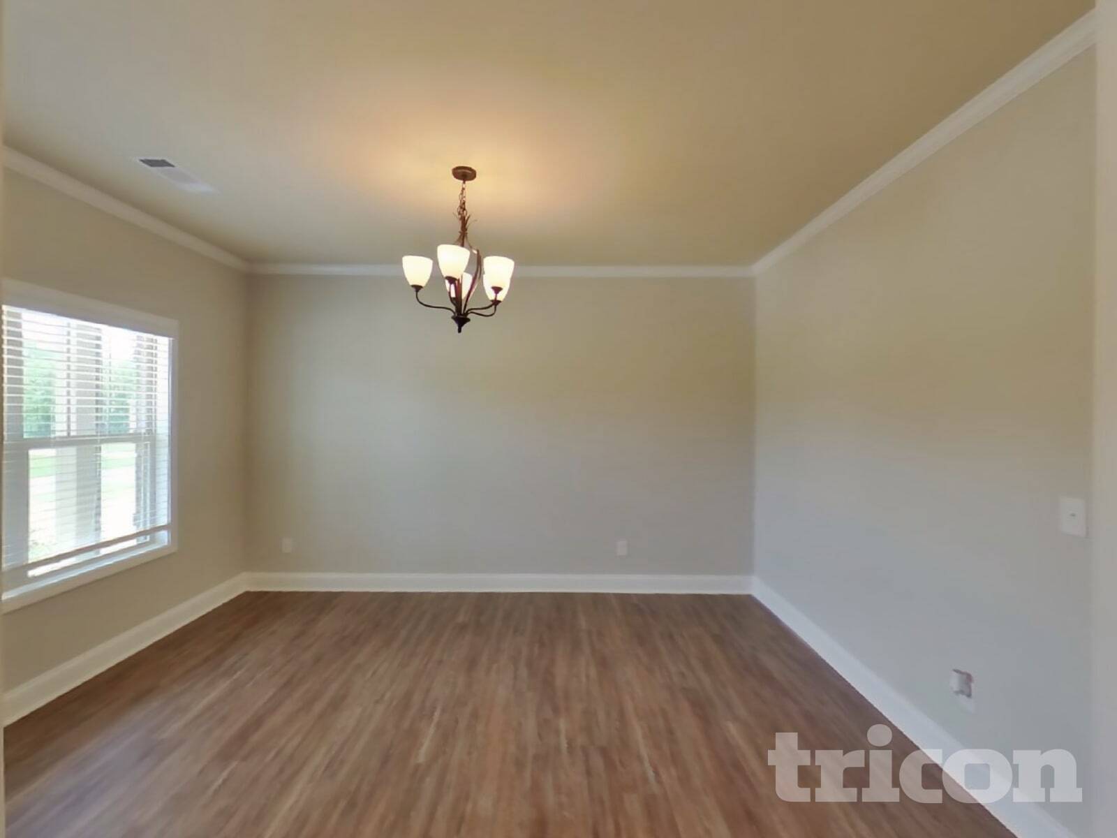 Building Photo - 131 Huntsman Dr