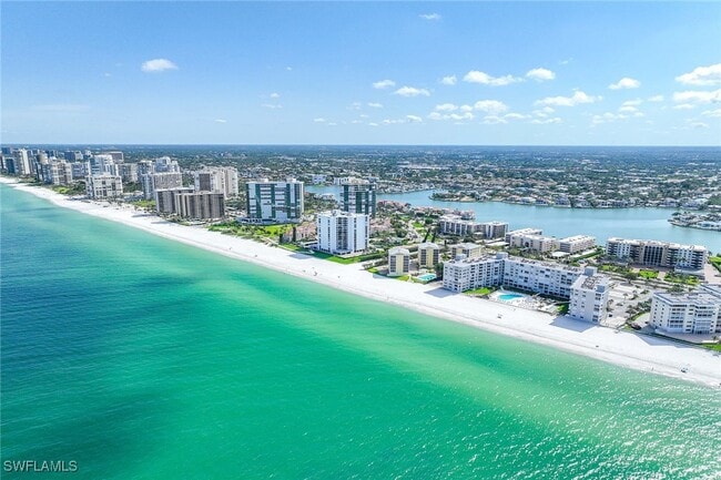 Building Photo - 3443 Gulf Shore Blvd N