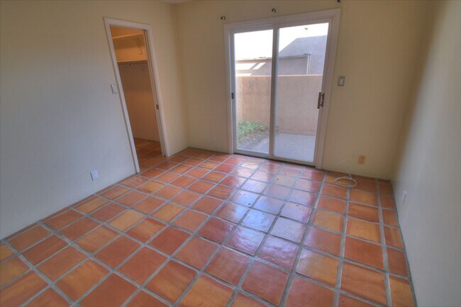Building Photo - 2517 Tramway Terrace Ct NE