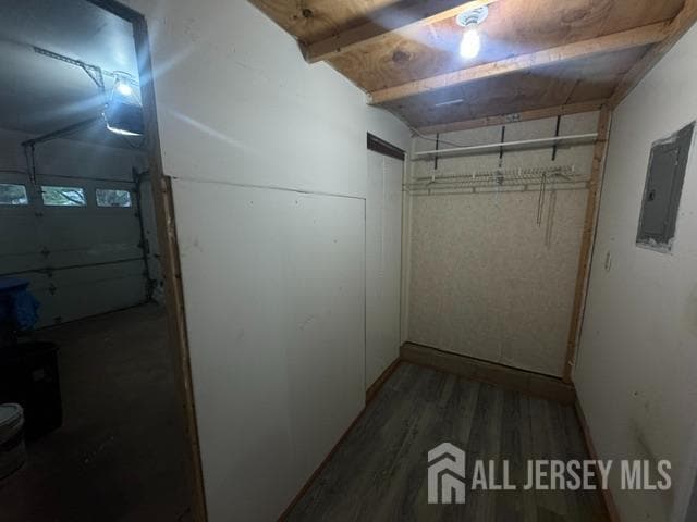 Building Photo - 81 Woodmere Dr
