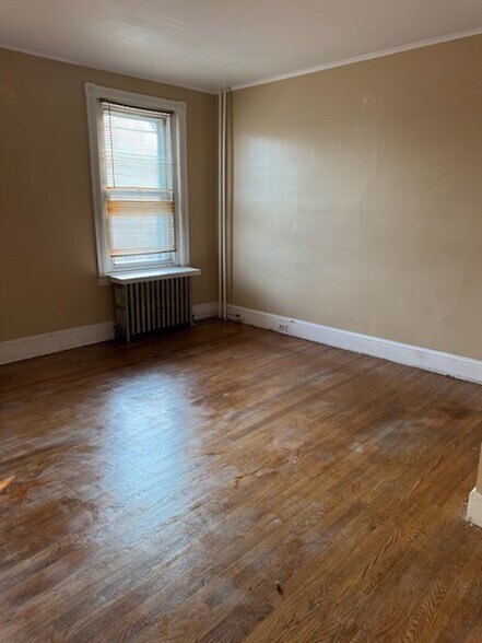 Building Photo - 4515 Comly St