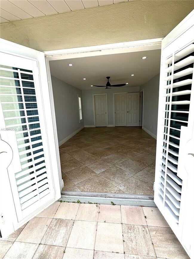 Building Photo - 4348 S Atlantic Cir