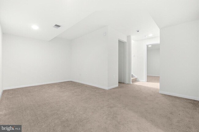 Building Photo - 5407 Silver Maple Ln