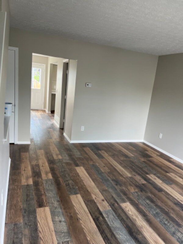 Building Photo - 5088 Dalmeny Ct