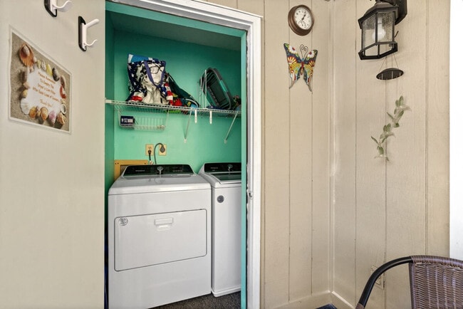 Building Photo - 1908 Hwy 17 S