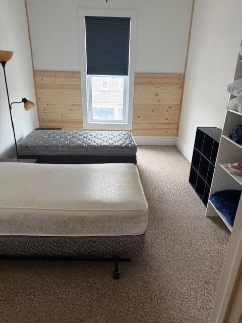 Building Photo - 118 E Main St