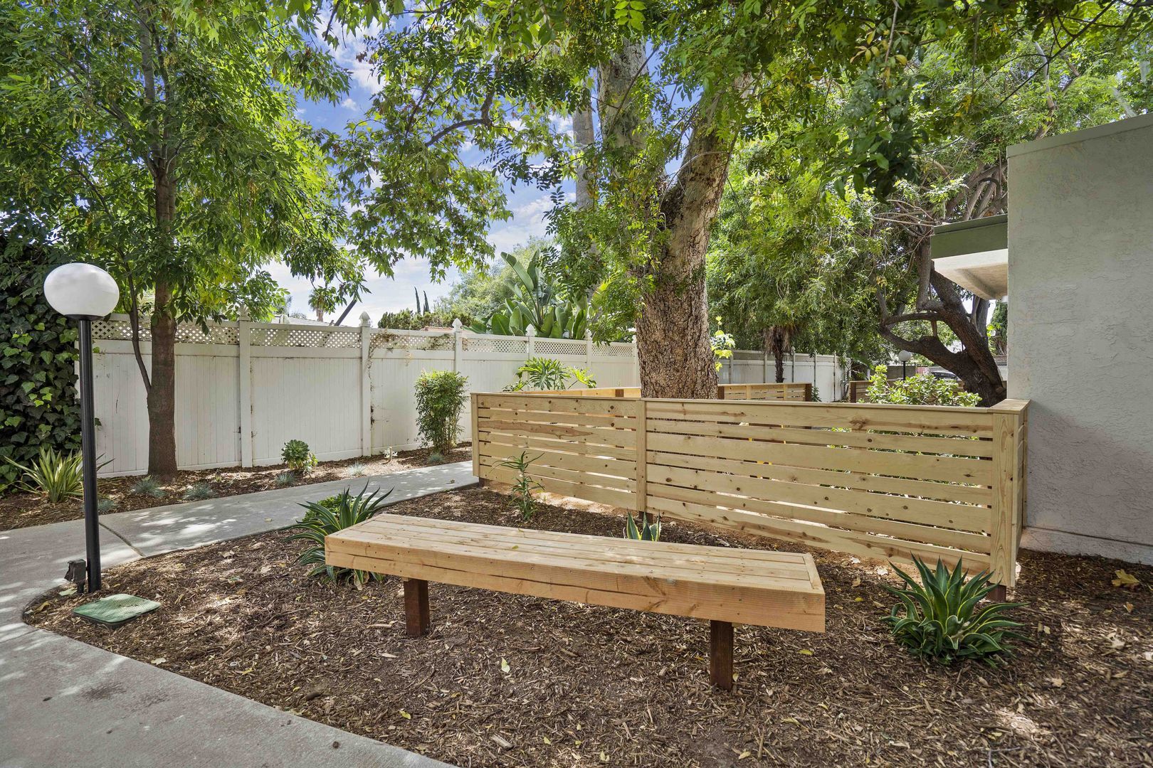 Building Photo - Individual Bungalows: All 1 bedroom/ 1 bat...