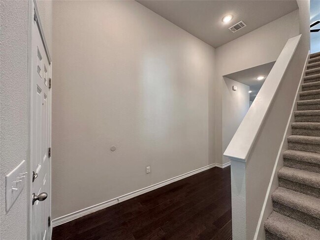 Building Photo - 11604 Roxburgh Pass