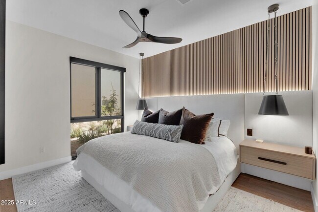 Building Photo - 6321 E Phoenician Blvd