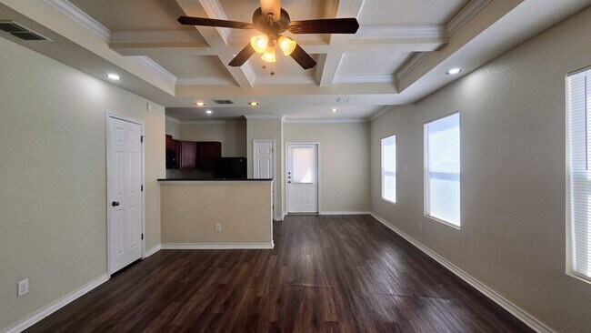 Building Photo - Wurzbach Heights Townhome for Rent ~ 3 Bedroom corner Unit with Private Yard and Garage