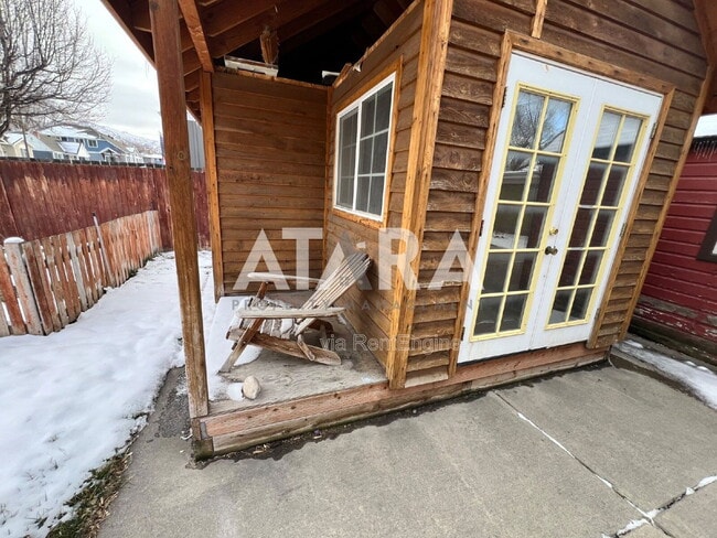 Building Photo - 2959 S 600 E