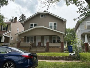 Building Photo - 143-145 North Roys Ave