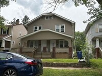 Building Photo - 143-145 North Roys Ave