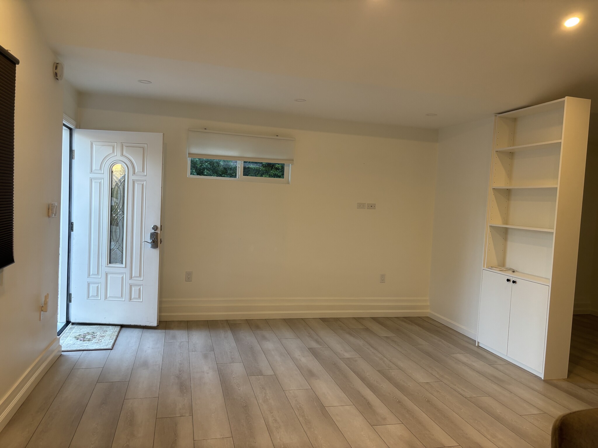 Building Photo - 6999 Darnoch Way