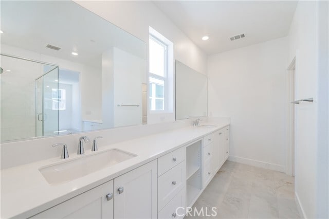 Building Photo - 446 Lobata