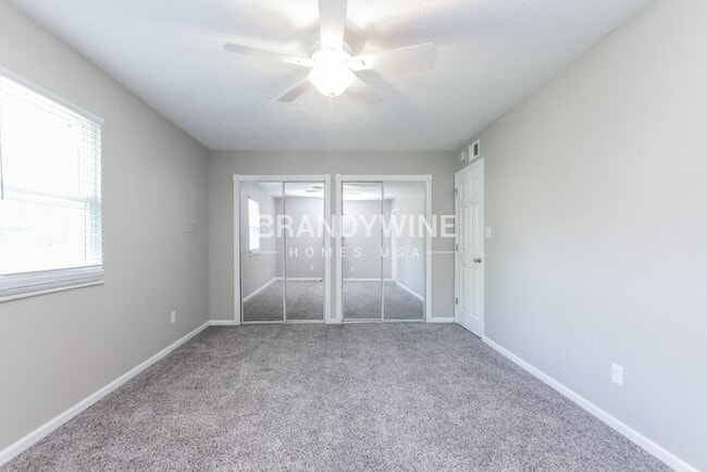 Building Photo - 8825 Royal Meadow Dr